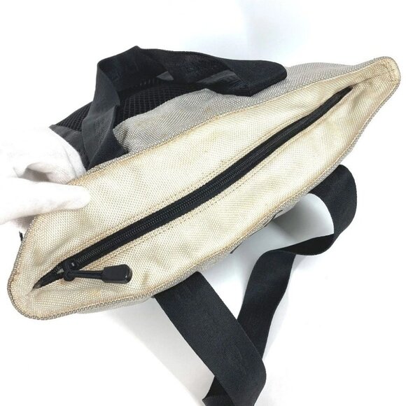 CHANEL Sports CC CC Mark logo mesh Tote Bag with Pouch, Vertical Shoulder Bag - Picture 13 of 16